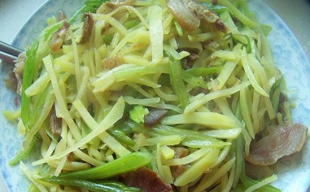 �۲�Ϊʲô��Ѫѹ ���۲˵Ľ�ѹԭ����ʲô